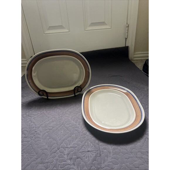 2 Metlox Poppytrail Vernon Porcelain Bandero 10.75" Oval Serving Platter 1969-79 - Picture 3 of 10